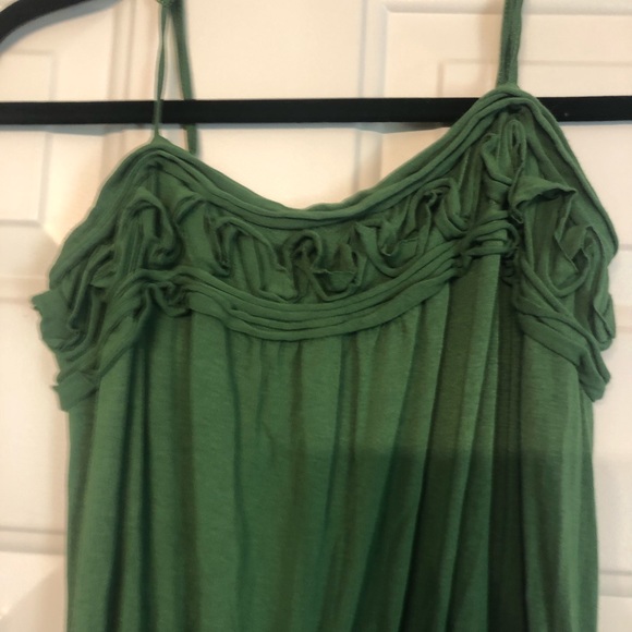 Beautiful apple green sundress - Picture 2 of 6